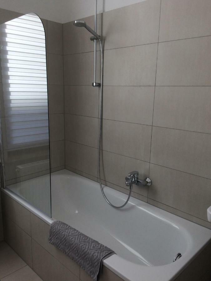 Holiday Apartments Brema Exterior foto